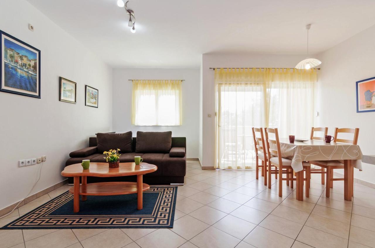 Apartment Marelja - Private Parking And Balcony 자다르 외부 사진