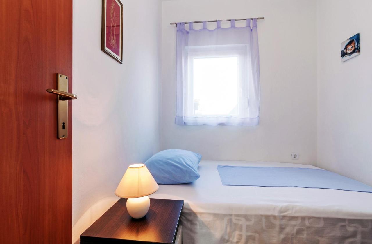 Apartment Marelja - Private Parking And Balcony 자다르 외부 사진